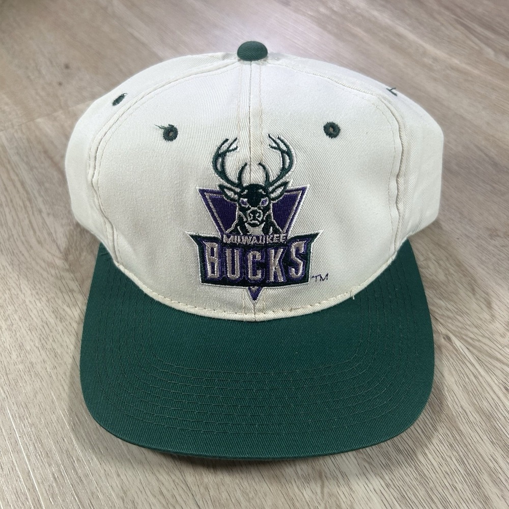 VTG Milwaukee Bucks Snapback Hat NBA Basketball White Green Youngan The G Cap